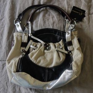 B. Makowsky Leather Purse